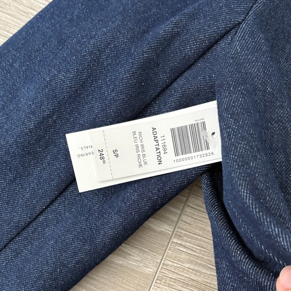 Brand new Aritzia Dark Blue Blazer - Picture 5 of 6